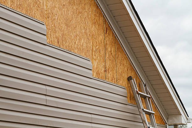 Professional Emergency Siding Repair technician working in Strabane, PA